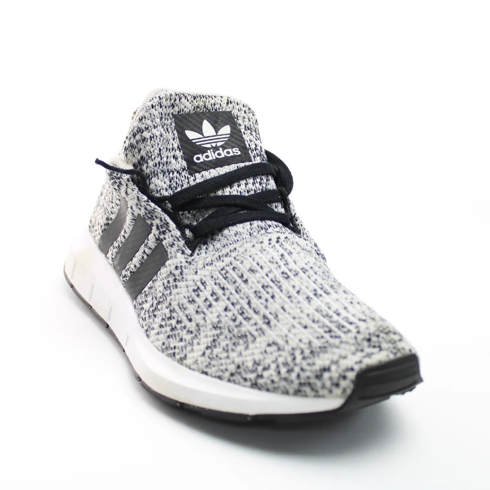 adidas Swift Run Size 6 1/2 M Sneakers Casual Shoes B41803